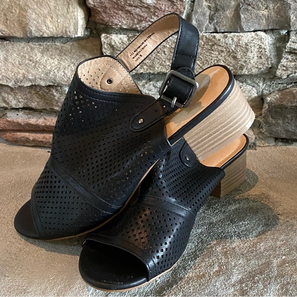 🔥 5/$25 Restricted Black Bootie Sandals Shoes Block Heels Women’s Size 8 - Picture 7 of 11